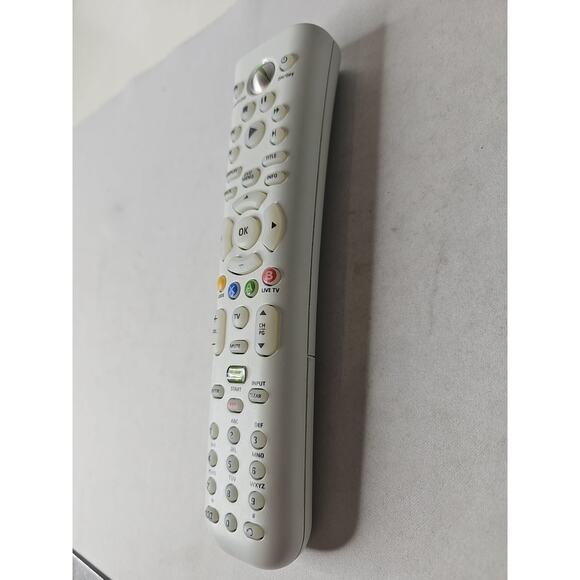 Official Microsoft Xbox 360 Universal Media DVD Remote Control ~ Tested & Works - Picture 2 of 16